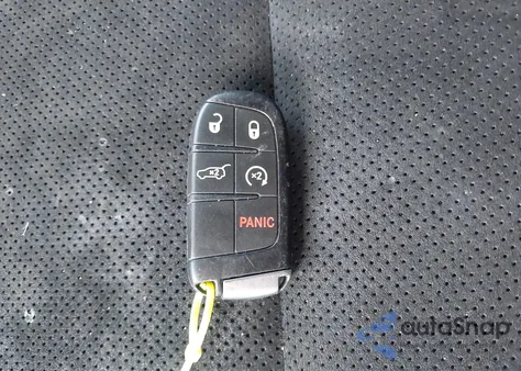 2018 Jeep Grand Cherokee Laredo z USA, uszkodzony, nr VIN 1C4RJFAGXJC178968